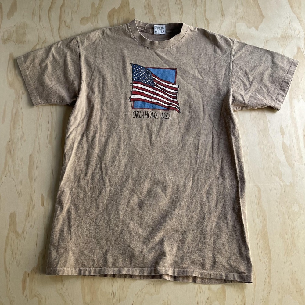 Vintage Oklahoma USA Flag Shirt Mens Large Beige Artforms Made USA Single Stitch